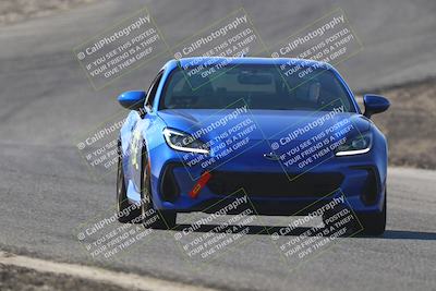 media/Nov-10-2025-Private Event (Mon) [[7fd464aee1]]/Novice/Session 2 (Phil Hill)/